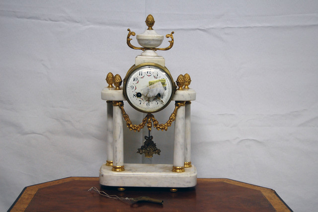 Bronze and marble clock 